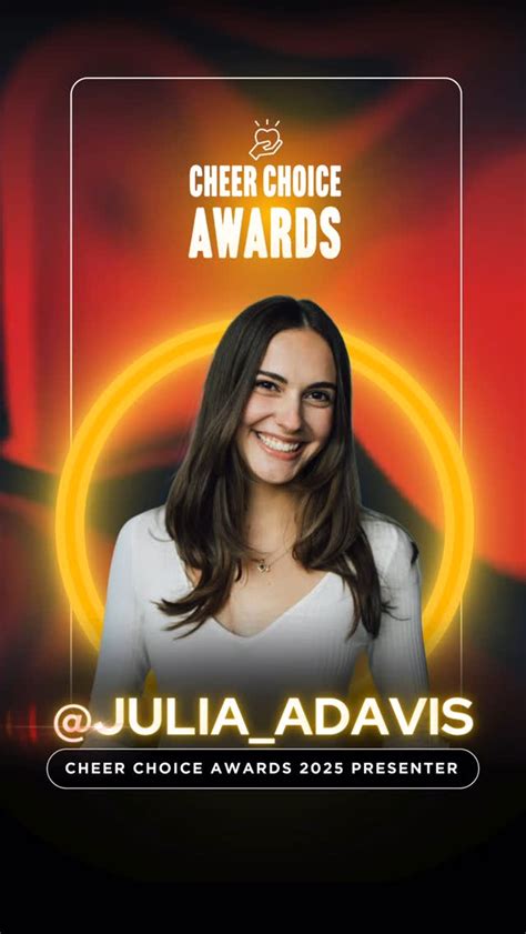 Julia Davis Julia Adavis Instagram Photos And Videos