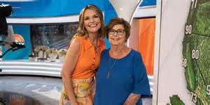 Savannah Guthrie Shares Throwback Clip With Missing Mom Nancy